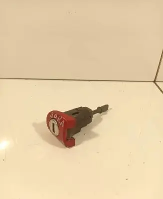 Volkswagen Bora Front door lock (next to the handle) 1j0837167