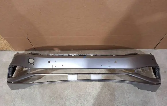 Volkswagen PASSAT B8 Front bumper 3G0807221E