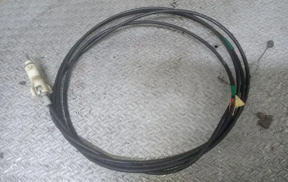 Toyota Prius (XW20) Fuel cap flap release cable 