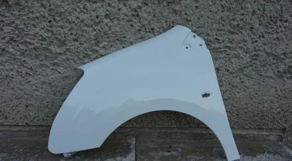 Peugeot Partner Fender