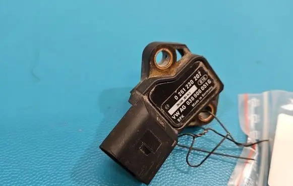 Audi A5 8T 8F Air pressure sensor 0261230207 IMPRK1578758