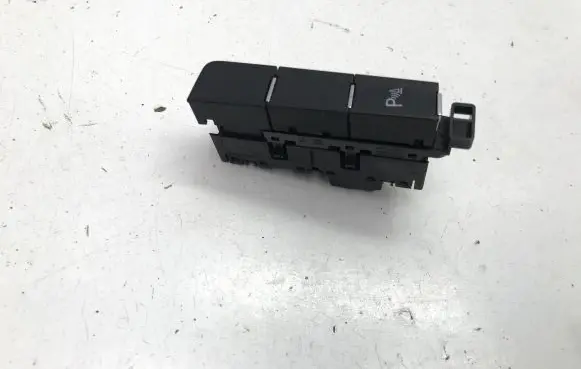 Volkswagen Golf VII Parking (PDC) sensor switch 5G1927238E