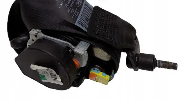 Ford Kuga II Front seatbelt