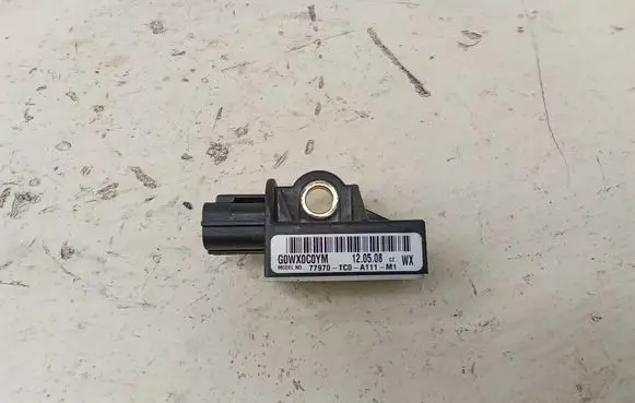 Honda Accord Airbag deployment crash/impact sensor 77970TC0A111M1