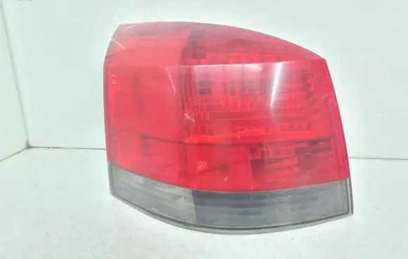 Opel Signum Rear/tail lights 13191349