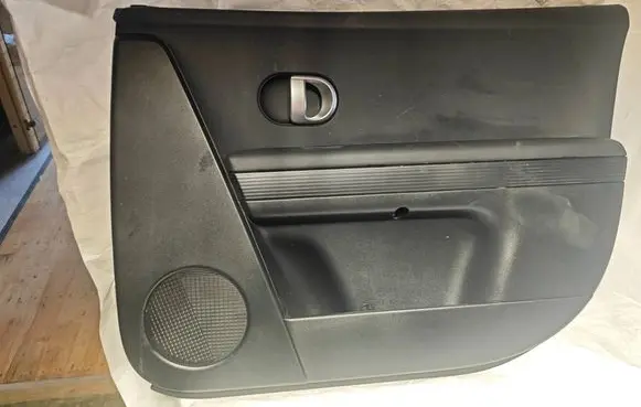 Hyundai Ioniq 5 Front door card panel trim