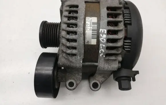 BMW 3 E90 E91 Generator/alternator 7550468 1842106021 14V170A