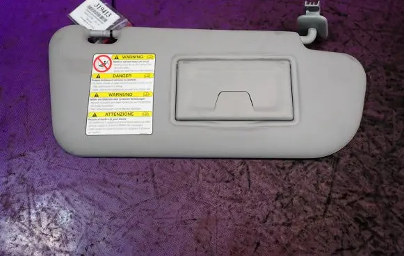Mazda 3 I Sun visor