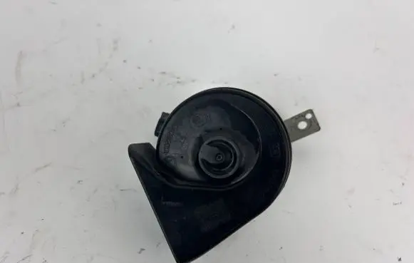 Maserati Levante Horn signal 670037595