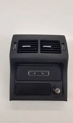 Rear air vent grill