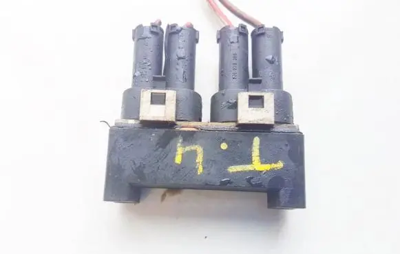 Coolant fan relay