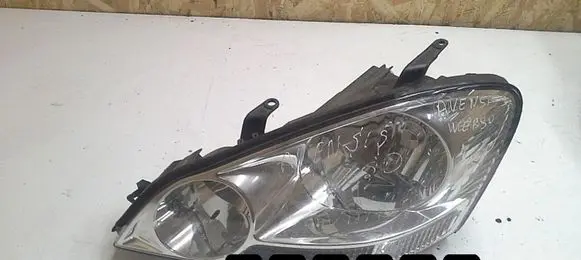 Toyota Avensis Verso Headlight/headlamp 2AUKSTAS