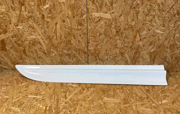 Porsche Macan (95B) Trim molding 95b8378901r