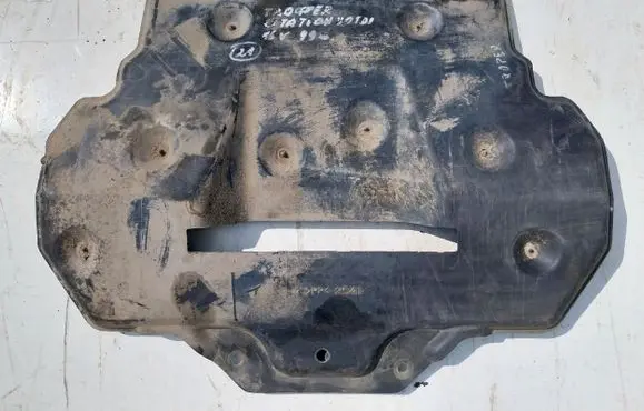 Isuzu Trooper Engine splash shield/under tray 14532664898
