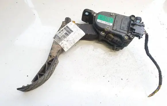 Skoda Fabia Mk2 (5J) Accelerator throttle pedal 6q1721503m 9pv008496-41