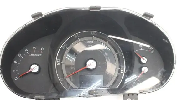 KIA Sportage Speedometer (instrument cluster) 940013U195