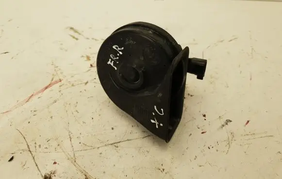Volvo XC70 Horn signal 0055306
