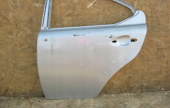 Lexus GS 300 350 430 450H Rear door