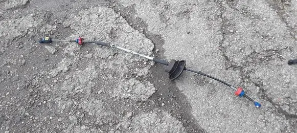 Citroen C4 I Gear shift cable linkage