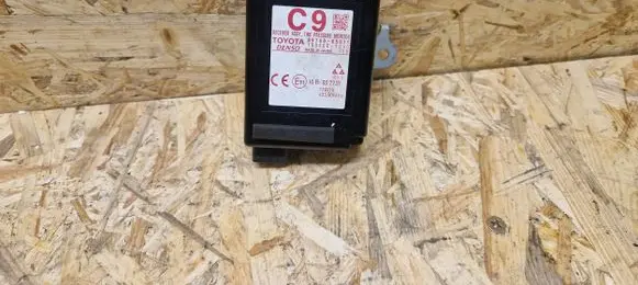 Toyota Avensis T270 Other control units/modules 8976005011 1584007120