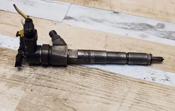 Alfa Romeo 156 Fuel injector 0445110111