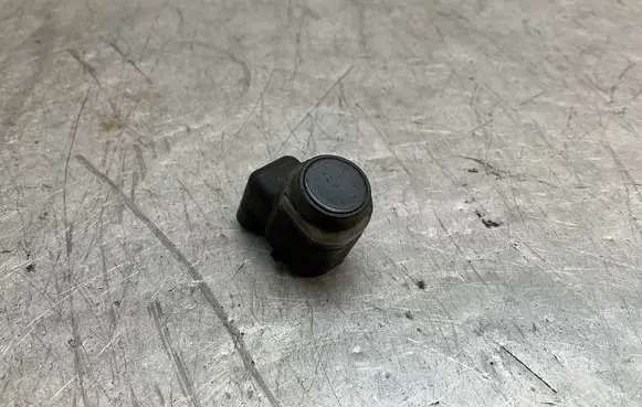 BMW 6 E63 E64 Parking PDC sensor 7687335