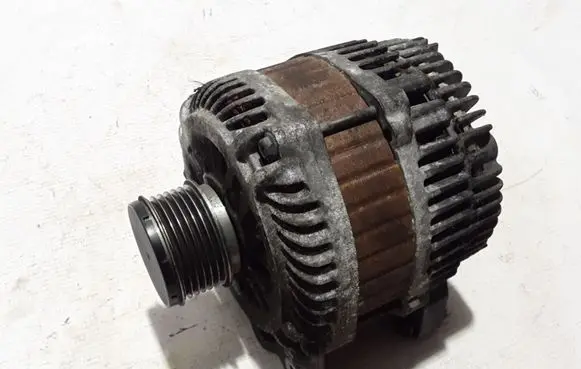 Renault Laguna III Generator/alternator 8200660057