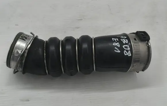 BMW 1 E81 E87 Air intake hose/pipe 7797480
