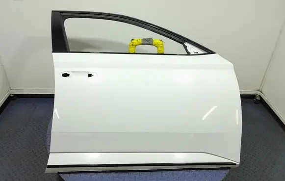 Skoda Superb B5 (3U) Front door 