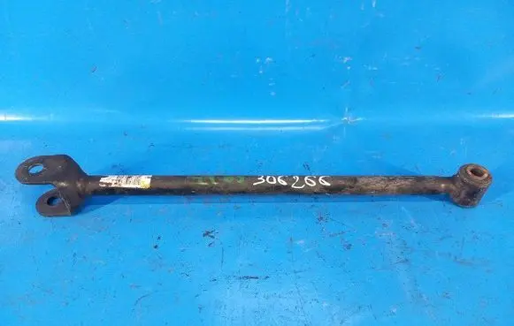 Toyota Camry Rear control arm 4871006110
