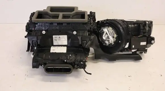 BMW X3 G01 Interior heater climate box assembly 758R49222