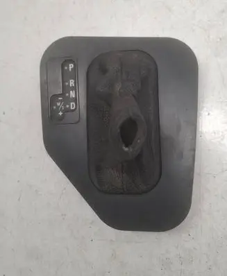 BMW 5 E39 Gear shifter surround trim plastic 7060695 90120