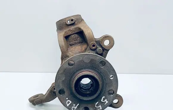 Seat Altea XL Front wheel hub 1K0407256N 1K0407621F