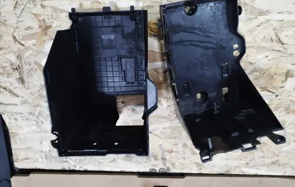 Peugeot 308 Battery box tray 9663615580