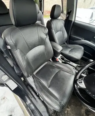 Peugeot 4007 Seat set 