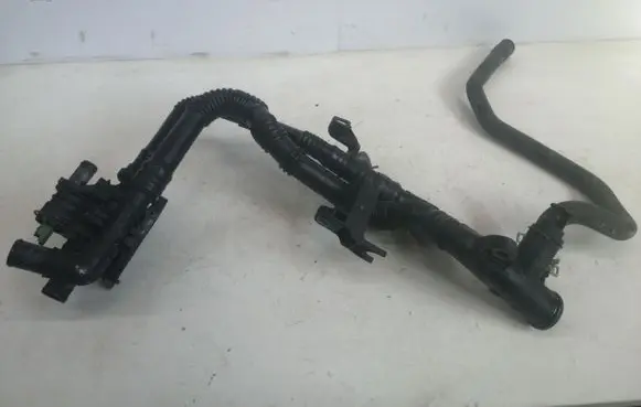 Thermostat/thermostat housing