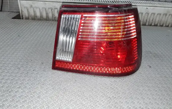 Rear/tail lights