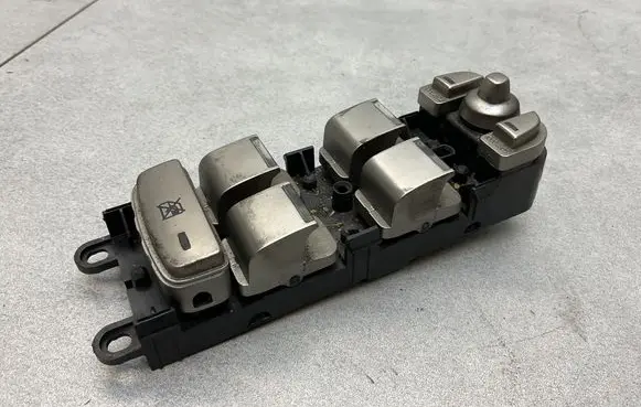 Electric window control switch