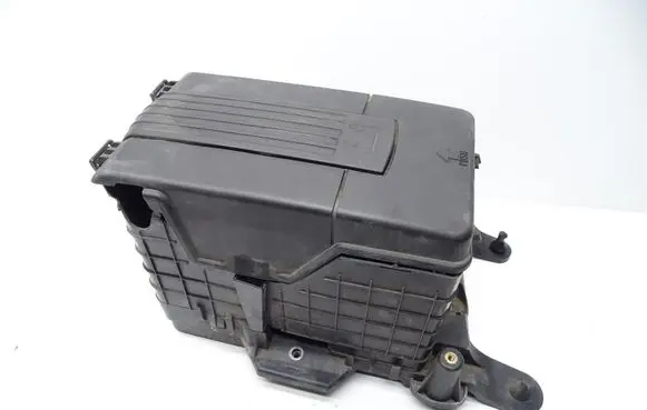 Volkswagen PASSAT B7 Battery box tray 1K0915325B