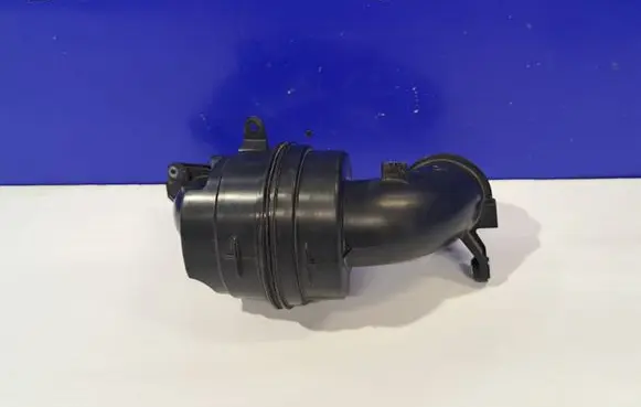 Volvo XC60 Intake resonator 31370245