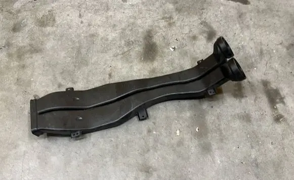 Jaguar XJ X351 Cabin air duct channel FDRAW9319E766A02 AW9319E766A02