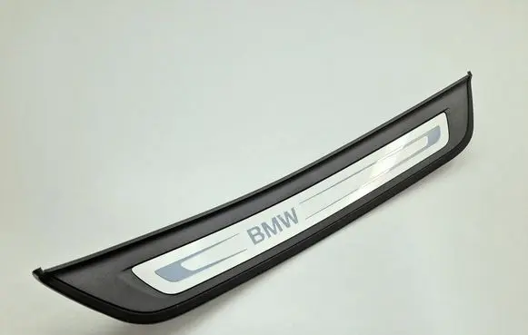 BMW 5 G30 G31 Rear sill trim cover 7381329 51477381329