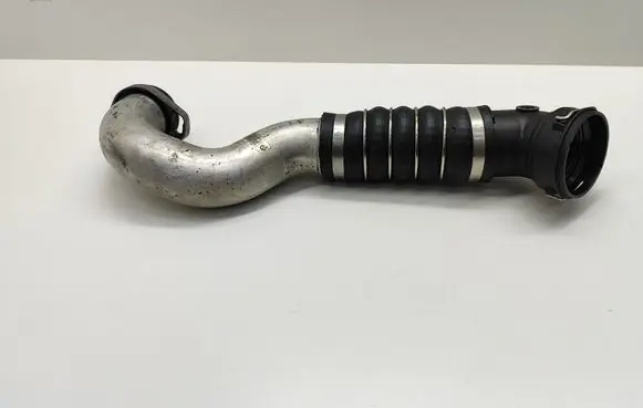 BMW 5 E60 E61 Intercooler hose/pipe 7808414 7789875 780841401