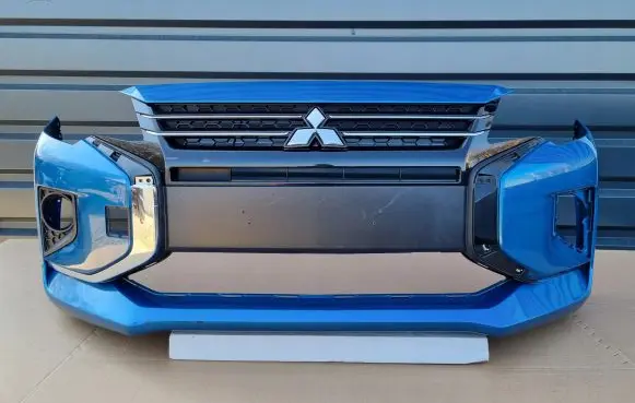 Mitsubishi Space Star Front bumper 6400J973ZZ