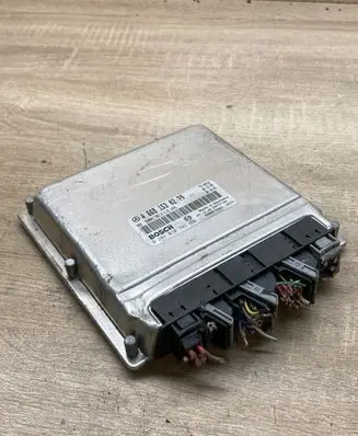 Mercedes-Benz E W211 Engine control unit/module ECU A6681530279 0281010793