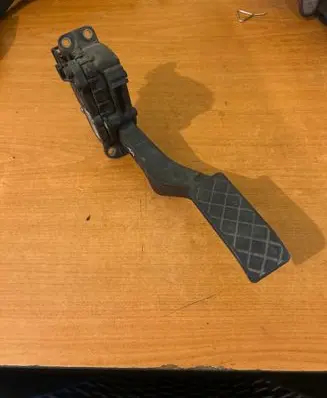 Volkswagen Transporter - Caravelle T5 Accelerator throttle pedal 6PV00849503 7H1721503