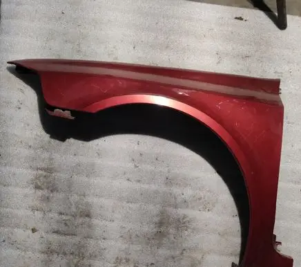 Renault Laguna II Fender