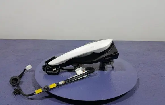 Alfa Romeo 33 Front door exterior handle 