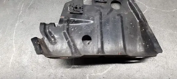 Citroen C4 Grand Picasso Fender mounting bracket 538332