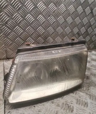 Volkswagen PASSAT B5 Headlight/headlamp